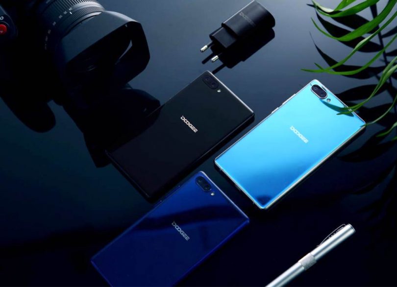 espcializados's tweet photo. #Noticias @DOOGEE_official.Hoy a la venta en su web el #DoogeeMix, un #smartphone sin marcos a un precio sensacional
https://t.co/ukphvireAB https://t.co/2EVFpVqLH5