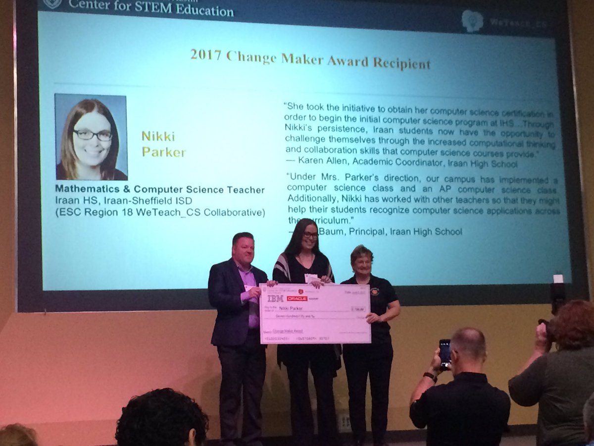 DrMRinehart's tweet photo. So proud of @MrsNikkiParker from #ISISD in @Region18ESC being honoured as a @weteachcs CS Change Maker in TX at #wtcs2017!! Amazing!! https://t.co/SjS383BNBD