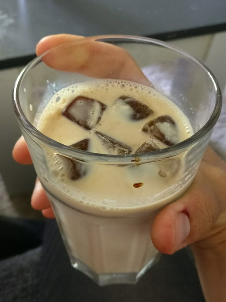 zoekeenlevenbe's tweet image. Is this #cofveve  @realDonaldTrump