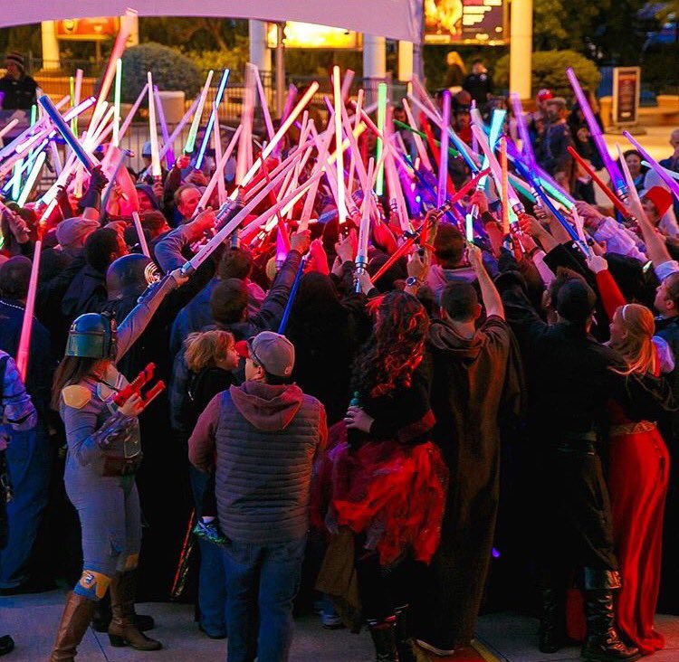SilverLegacy's tweet photo. It was an #Epic #Saturday night for the @crawlreno 2017 Epic Crawl! #SilverLegacy #DiscountedRooms #DowntownReno #PubCrawl #RenoWeekend https://t.co/m2X0S1MYed