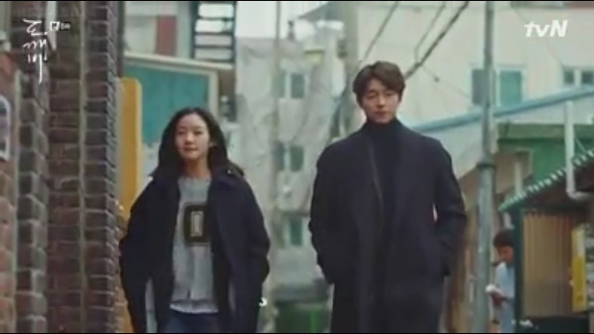 klingkling1225's tweet photo. Kung may phenomenal walk sila GrimReaper at Goblin eto naman ang sa kanila ni erin
#GoblinNewChapter @kimgoeunphfans @GongEunPH @GongYoo_PH https://t.co/ytEJUmykwt