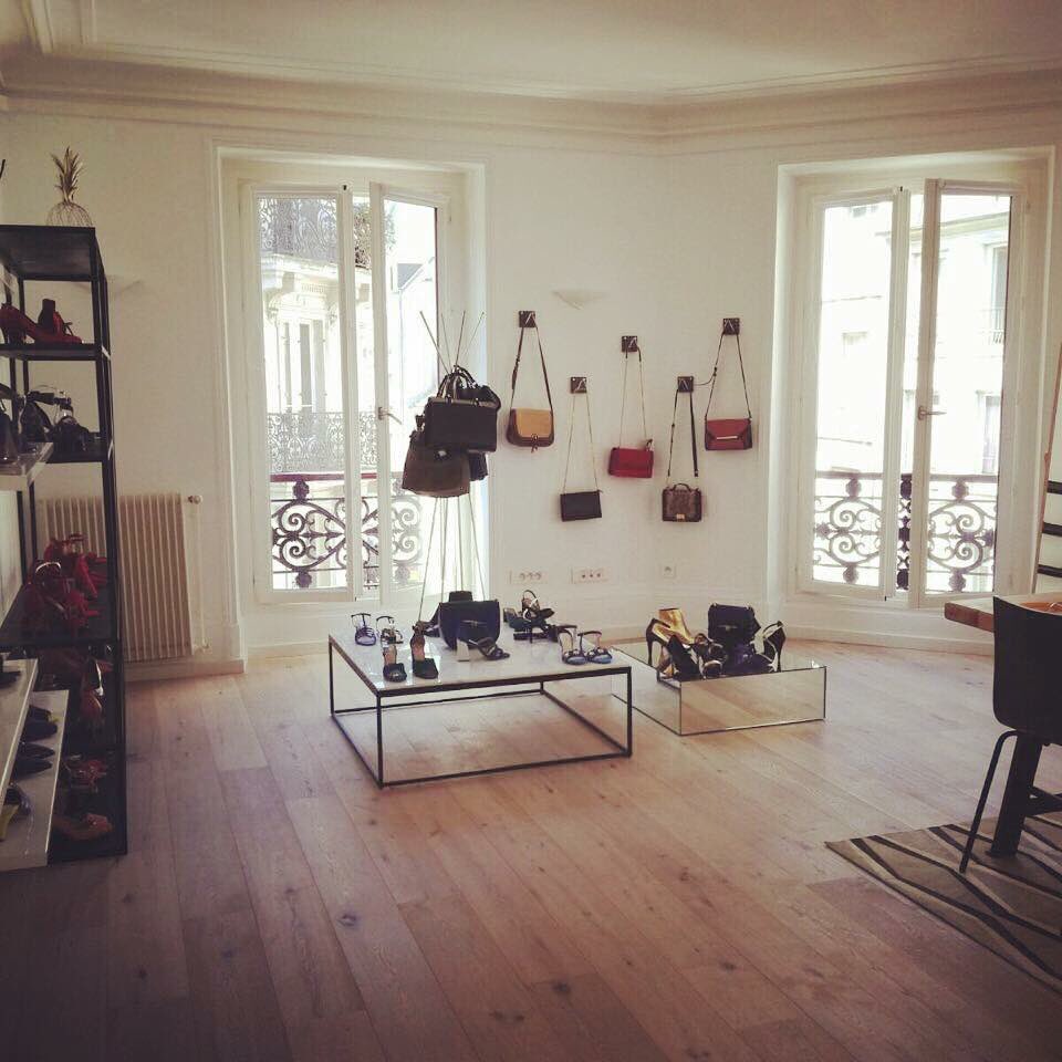 aiguille_talon's tweet photo. Muy contentos de presentarles nuestro nuevo showroom en la Rue de Caire en Paris, #MGDiffusion #Adg, #Pêchédamour, @aiguille_talon 👠#NextMX https://t.co/cC8ggY5XiV