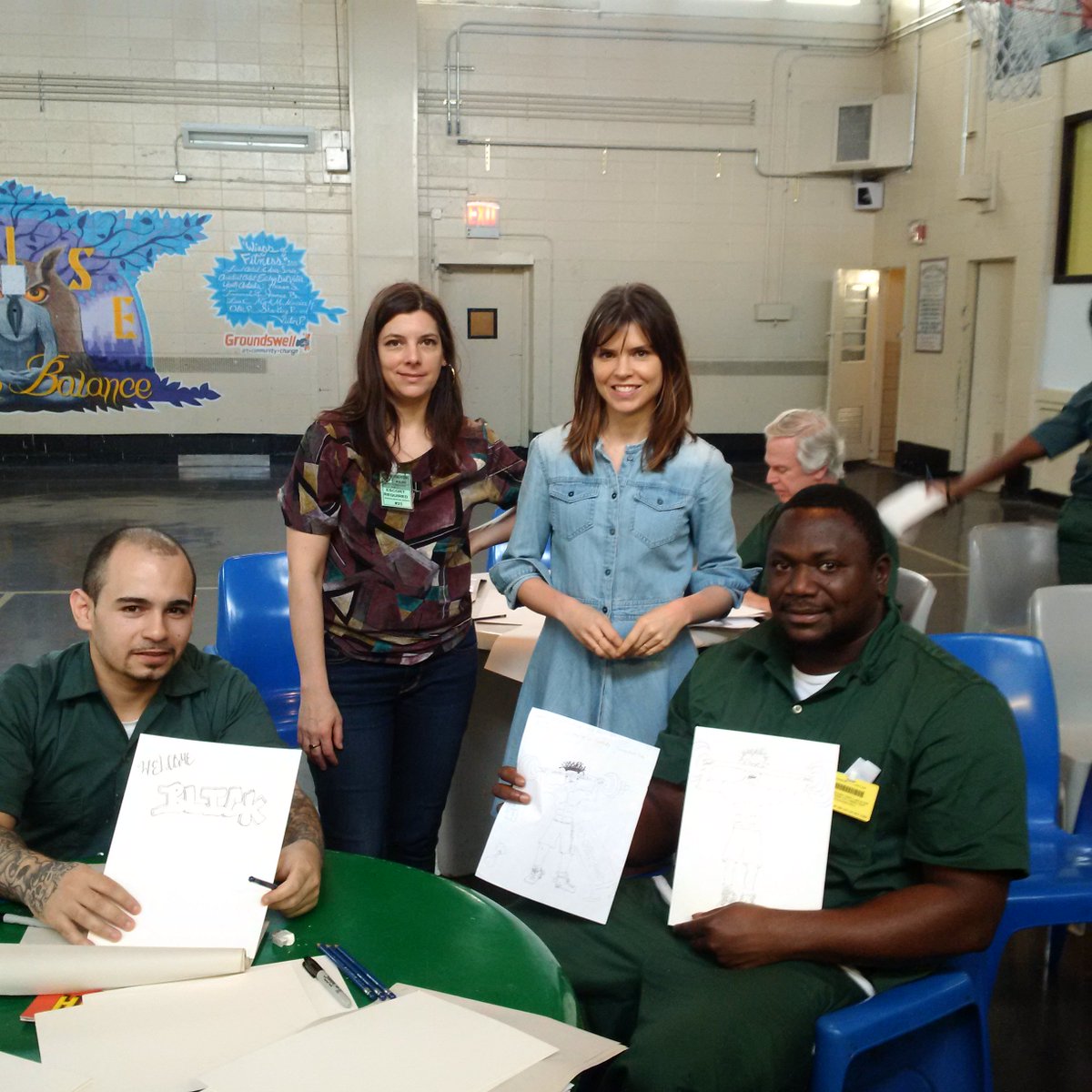 DepCommWalshDOC's tweet photo. TY @boogiebrowntown for teaching the men the power of
screenprint. It takes a team #Reframe #Rikers @lydiakutko https://t.co/WWq4XnC7eD https://t.co/MhHS60yXbi