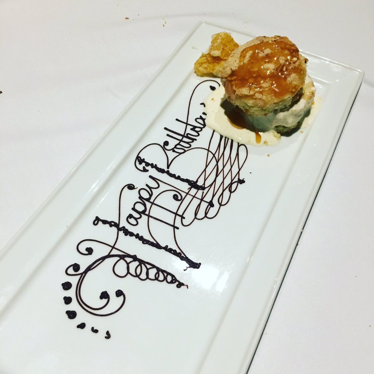 asocialfoodie's tweet photo. Dessert art from SottoTerra at @streamsong resort this weekend | #bdaydinner #dessertporn #postspaday #yum https://t.co/LLJ1v0pSty