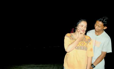 AnggianiWiwi's tweet photo. karna teman yg slalu tau hatii gue skarang n apa yg gue rasa haha #whit okyy :) :) https://t.co/CUHgrJerVN