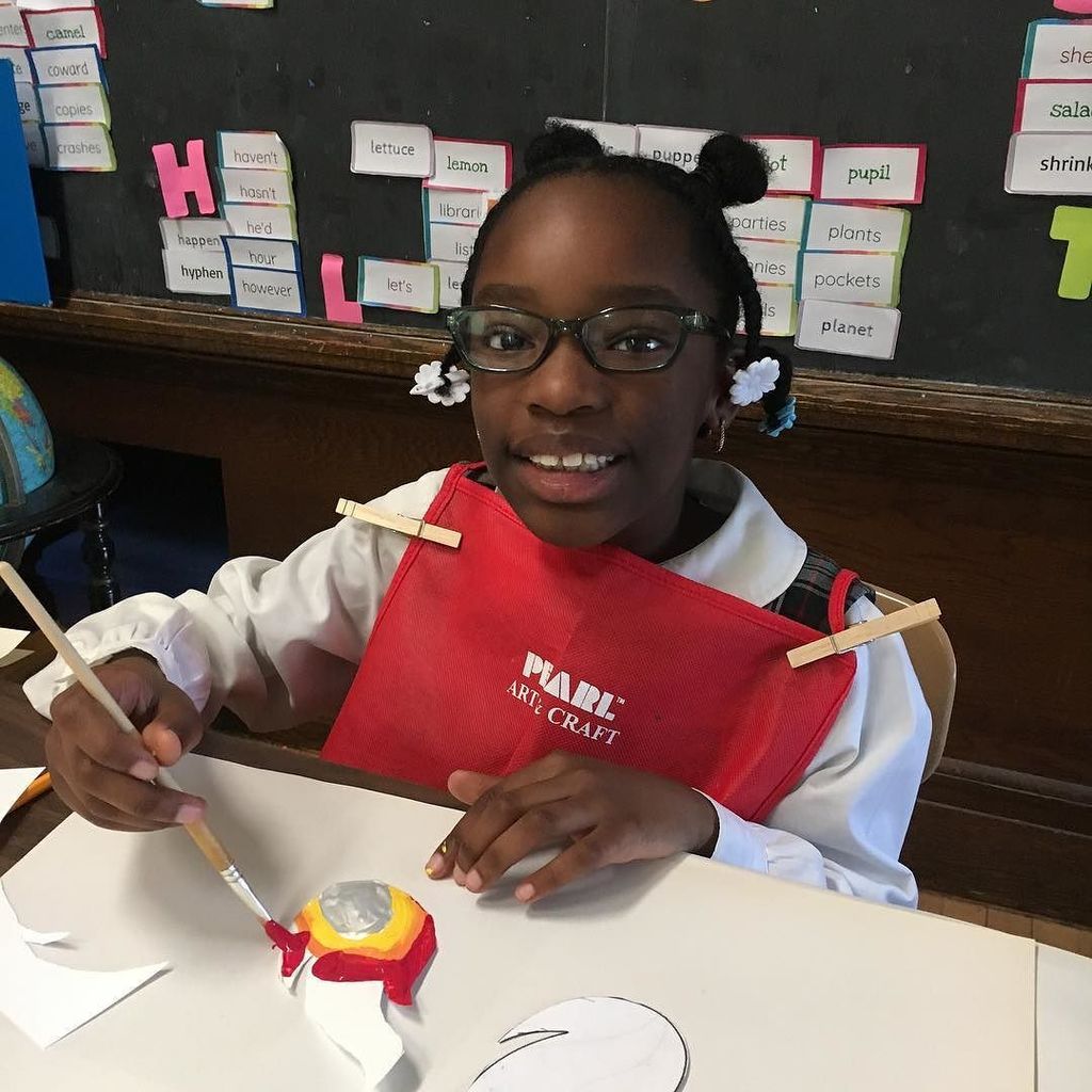 3GwithMissW's tweet photo. Arts and crafts for Pentecost! https://t.co/TeJRYx1Xc8 https://t.co/wZo7VLGtic