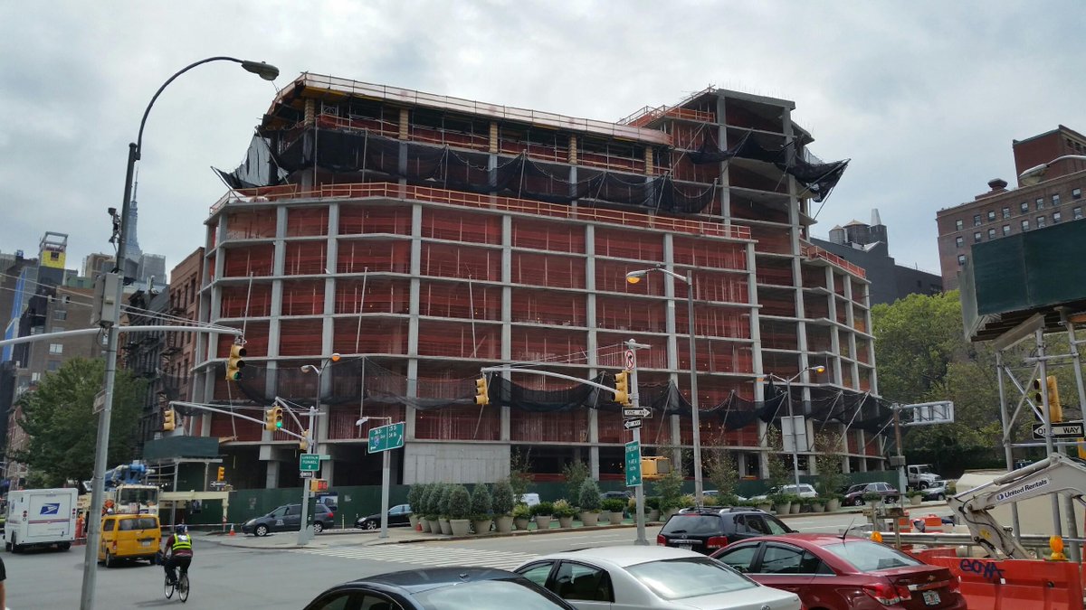 FormTubesDirect's tweet image. 35th Street NY, NY