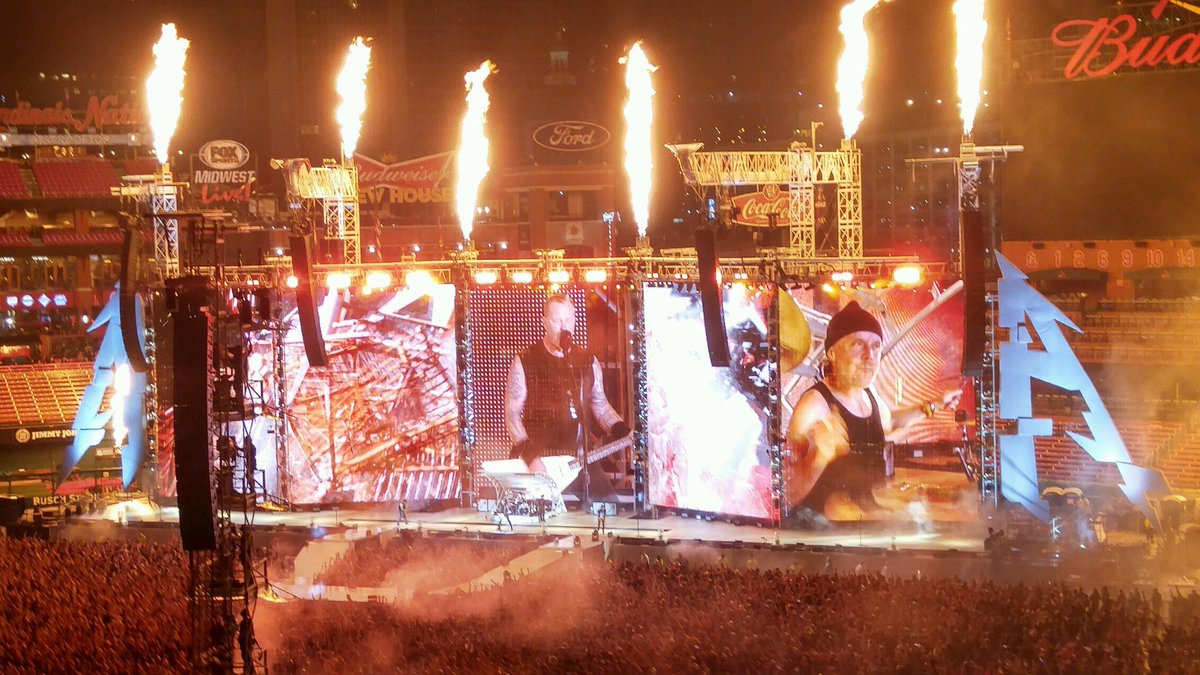 acjones23's tweet photo. First time seeing @Metallica live, and not the last. #MetAtSTL https://t.co/COJ4tiXC32