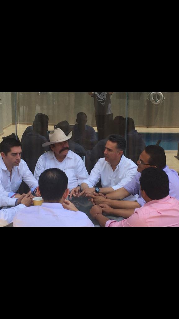 noefgarza's tweet photo. #CoahuilaDigno se forma frente amplio ciudadano contra el fraude en Coahuila! https://t.co/lRafH61RGS