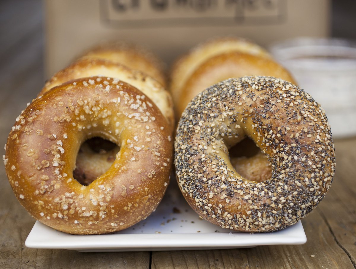 MegRulli's tweet photo. Monday blues are making me crave carbs! &amp; this month is the @BoweryBagels  #ChefSchmear Series w/ creations by @OxPDX @superbitepdx &amp; more! https://t.co/DclSCblaaI