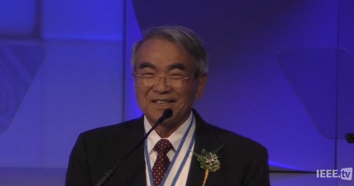 SCSatCMU's tweet image. Watch computer vision pioneer Takeo Kanade @CMU_Robotics accept IEEE Founders Medal: bit.ly/2qQug2B Congrat