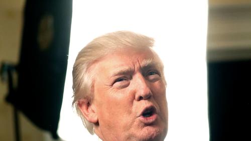 latimes's tweet photo. President Trump undercuts his lawyers with travel ban tweets https://t.co/ISPeJxXIEd https://t.co/xeVhisgTbv
