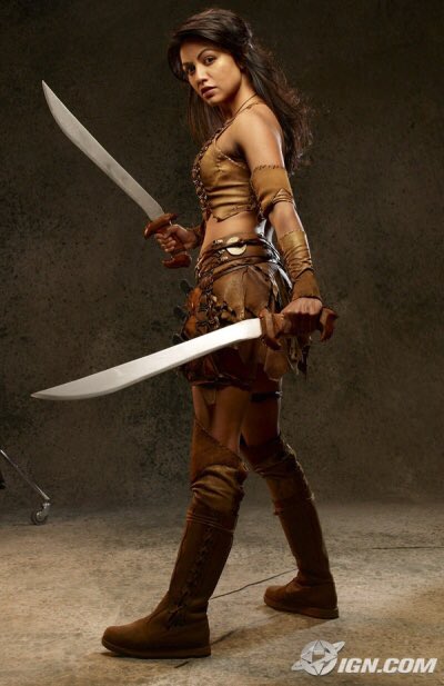 EsbergerEmma's tweet photo. @KarenDavid KD you certainly know how to fight with a sword!!! #ScorpionKing2 😁😘💙xxxx https://t.co/QJ8WeAly0C
