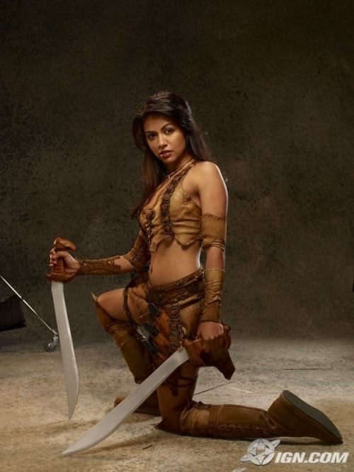 EsbergerEmma's tweet photo. @KarenDavid KD you certainly know how to fight with a sword!!! #ScorpionKing2 😁😘💙xxxx https://t.co/QJ8WeAly0C
