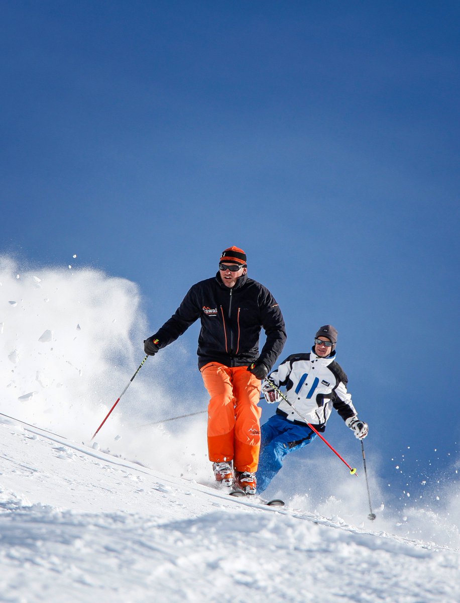 PurePowder's tweet photo. Improve your ski technique with our training programme in #obergurgl @obergurglcom https://t.co/Fl7bVo4aD7 #PurePowder #Austria https://t.co/pz8OSdh19D