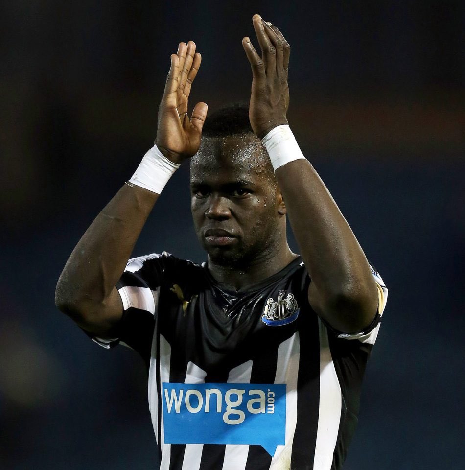 ljackson_9's tweet photo. Thank you for the memories Cheick Tiote... ⚪️⚫️❤️ #RIPCheicky #NUFC https://t.co/PTDbZGowq7