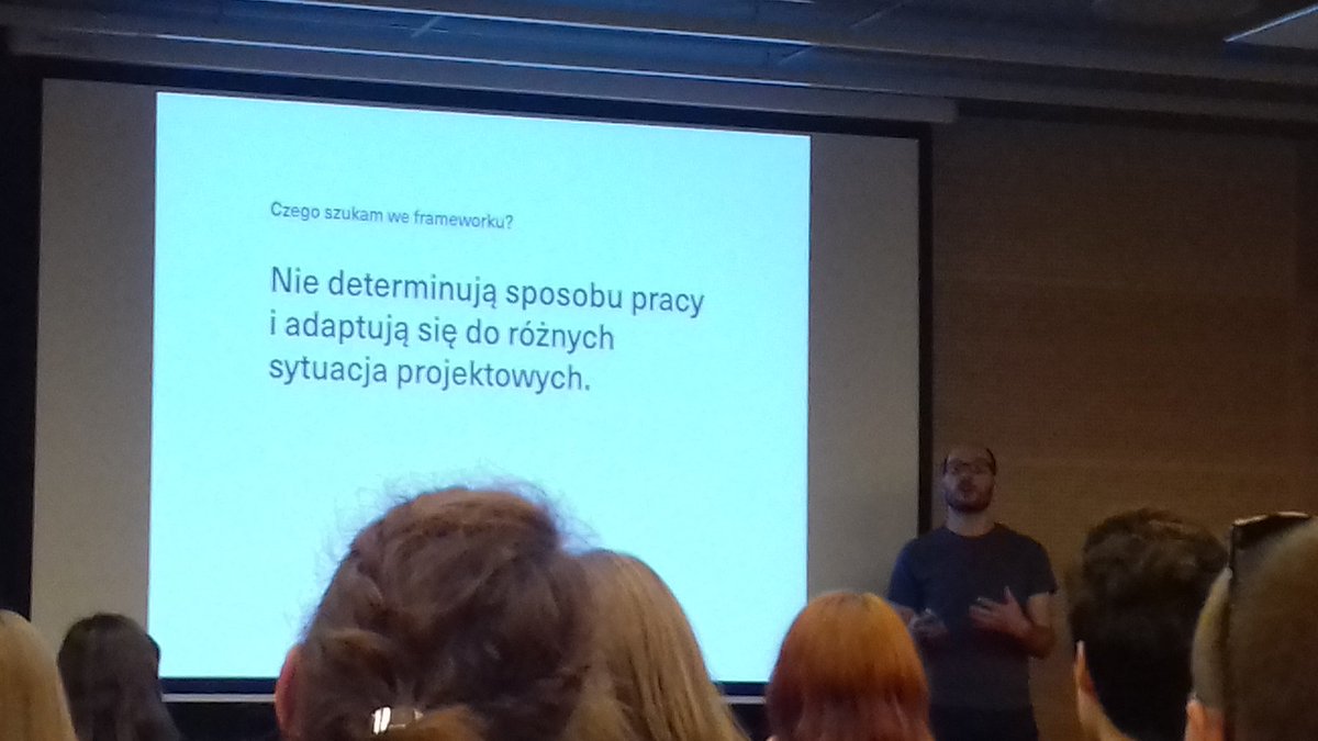 PaulinaWojciak's tweet image. Good #designframework does not determine the way of working and is easily adaptable @lukasztyrala #tipiux #tipiuxkrakow #ux #design