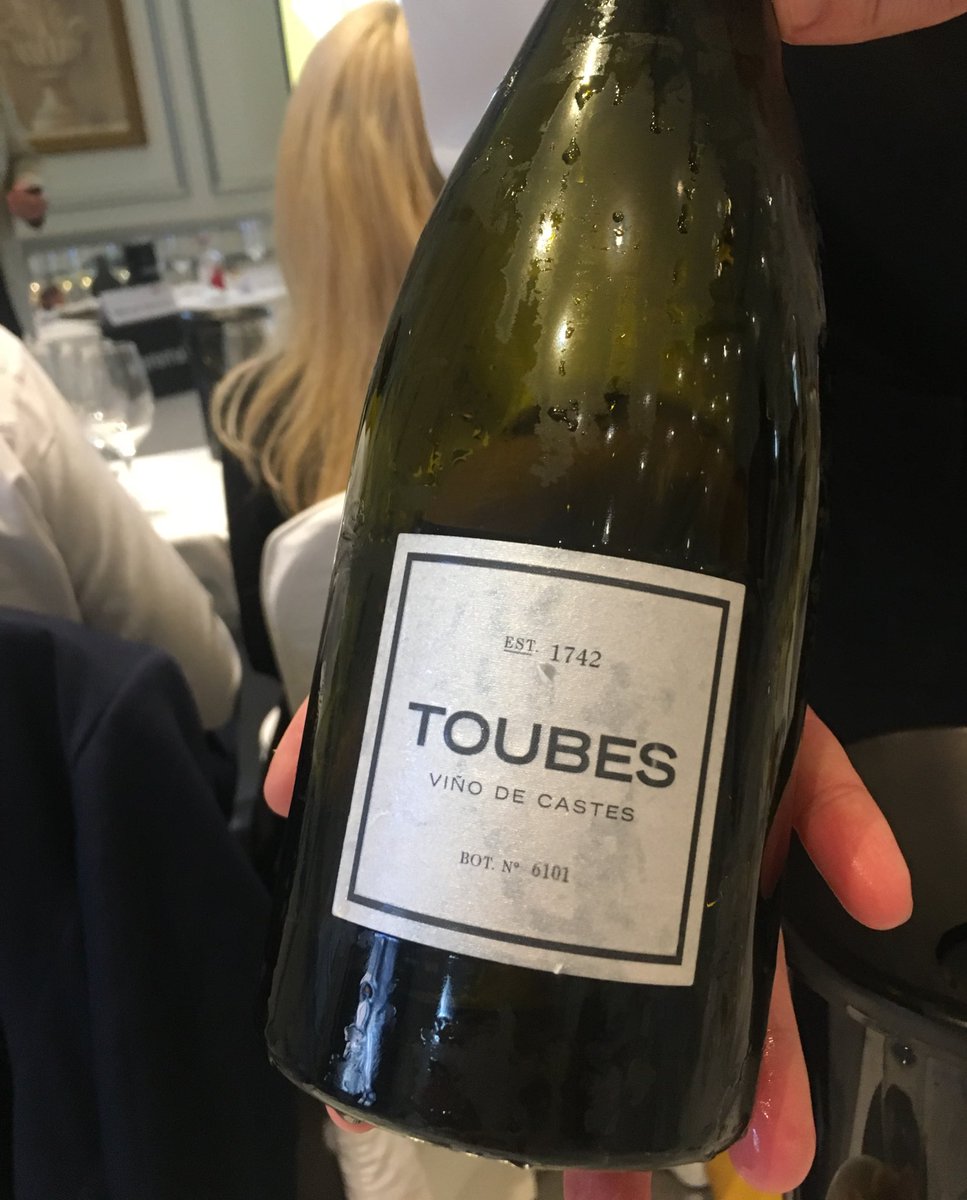 Último vino de la primera parte de la cata <a href="/costeira_es/">Viña Costeira</a> y <a href="/toubes_es/">Pazo De Toubes</a> Toubes #Ribeiro #Treixadura #Albariño #Loureira #VeremaMadrid