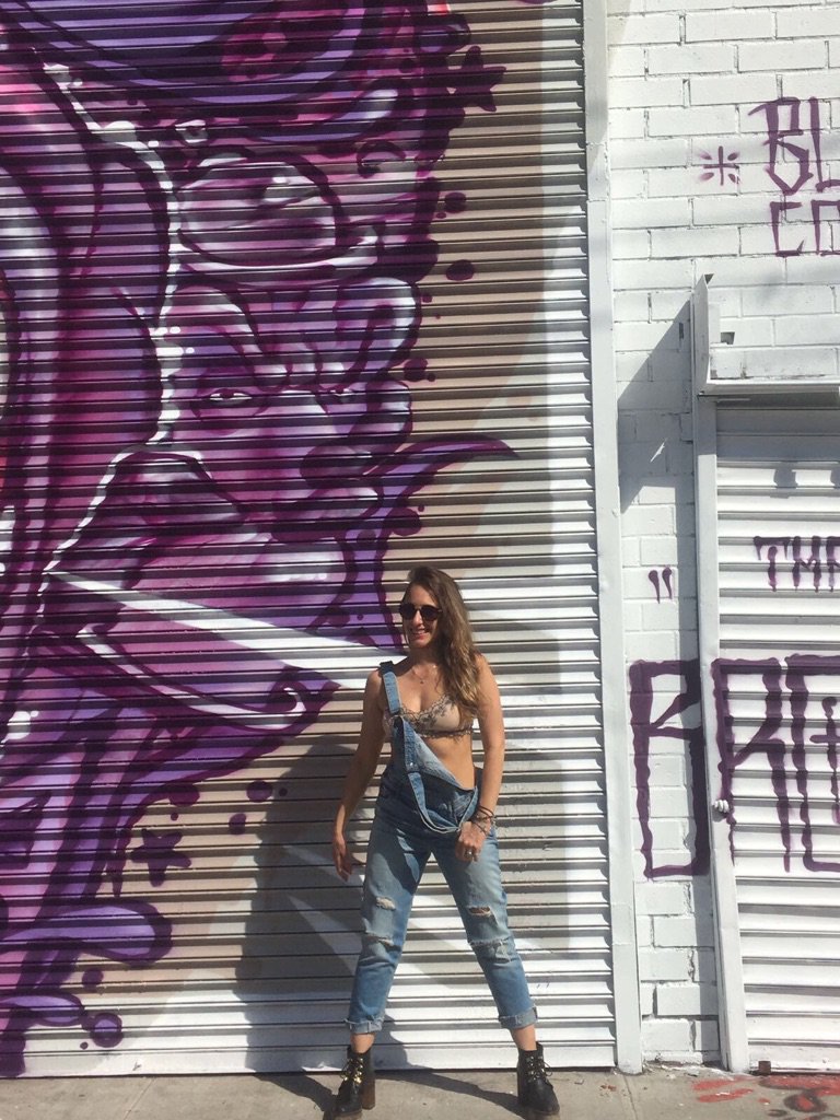 Andrea_Velasco_'s tweet photo. Piluchismo Primaveral en el barrio por #NicolasQuinteros #BushwickBlockParty #Brooklyn #NYC #AndreaVelasco https://t.co/Q5aVybbZsw