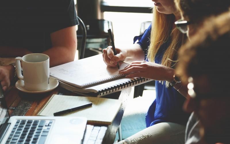 JoosrBooks's tweet photo. Difficult day at work? Here are some tips to help you manage your emotions at work #wellbeing #emotionalagility https://t.co/m8UaSIsFQB https://t.co/YyHZTEFH8o