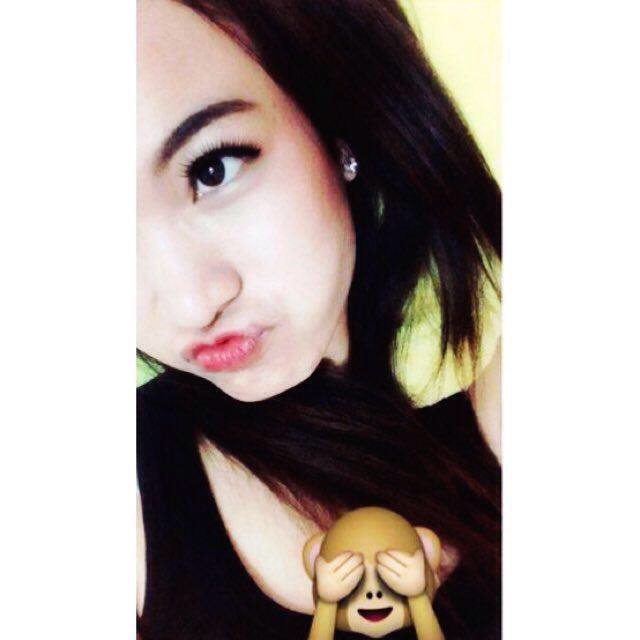 sethlove12's tweet photo. OMG! You have to see this. #BIGOLIVE > #girl Help share pls .  
https://t.co/pZikrT90A3 https://t.co/XrH5WcXxYV