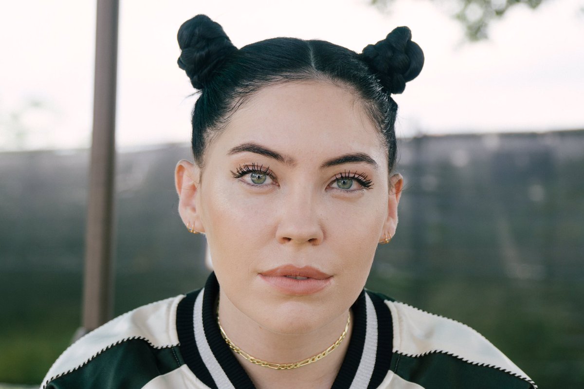 Bishop Briggs. 