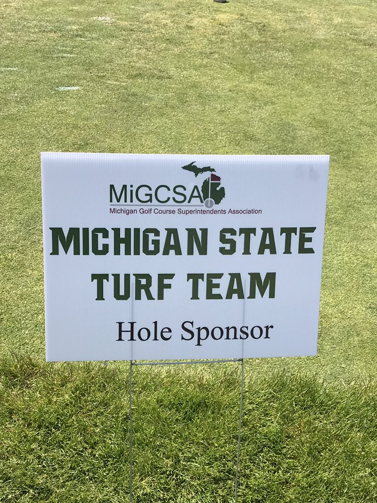 MSUTurf's tweet photo. My view of the day 10th tee @Arcadia_Bluffs for @MiGCSA fundraiser for @miturfgrass research https://t.co/5wgINAIPUU