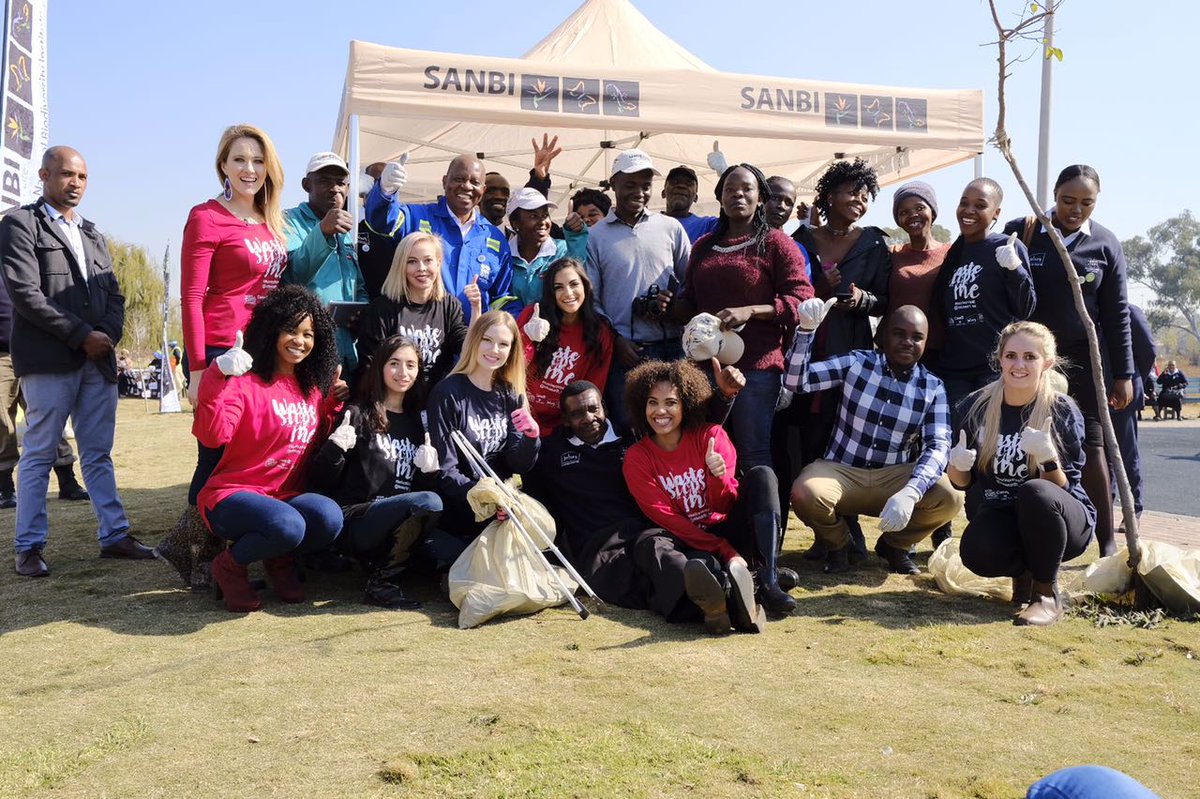 Today was beyond exceptional. We hosted a clean up with Mayor <a href="/HermanMashaba/">Herman Mashaba</a> today was about social cohesion&amp;community #WasteStopsWithME 👊