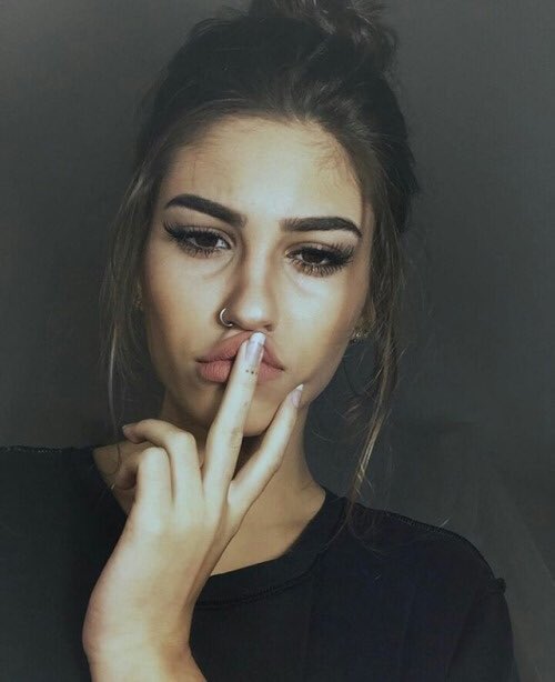 vrpgg's tweet photo. CHANGEMENT DE SOURCE:
anonyme 
ismaëlia cortez 
18 ans 
bi
milton 
@ismaeliarp https://t.co/8wZxKHrwuC
