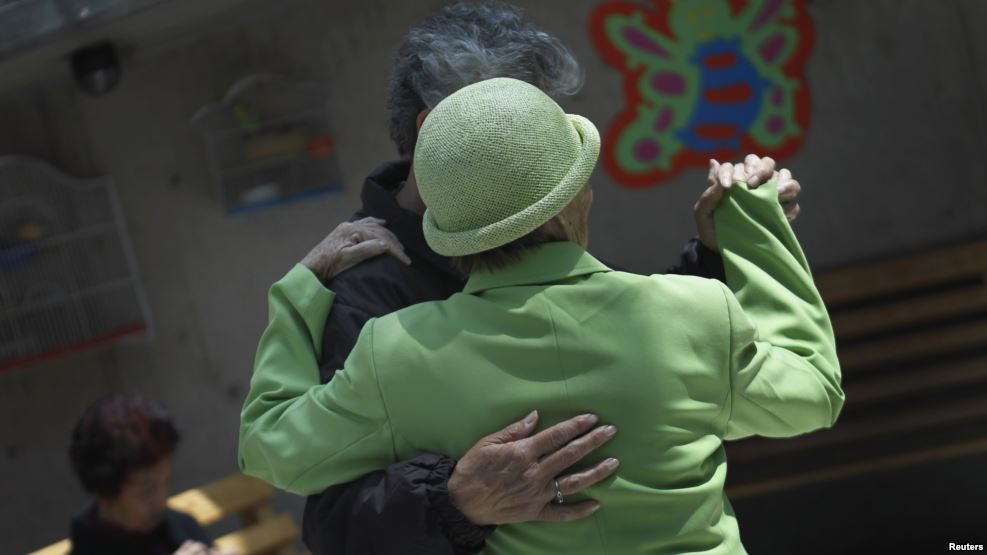 MyPlaceHomeCare's tweet image. Senior's Month is in full swing, what are you doing to enjoy this fun Month? #seniorsmonth #enjoyingyourself