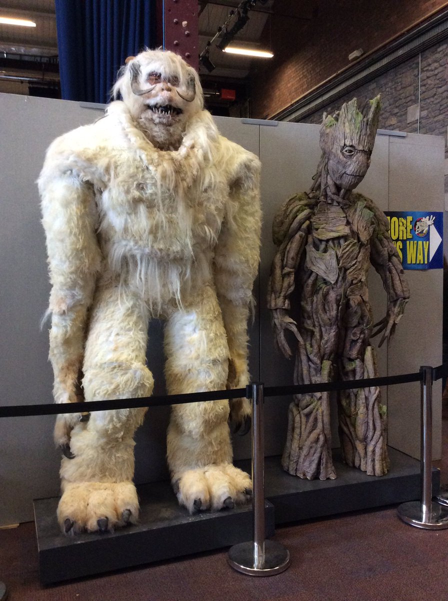 Remembering An Amazing <a href="/swindoncomiccon/">swindon-comic-con</a> 😊❤️💫 #ComicCon #HarryPotter #Gremlins #Ewoks