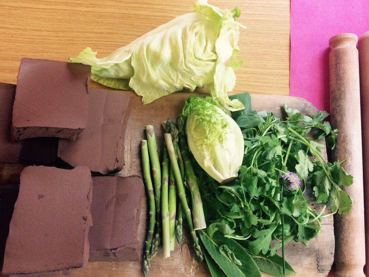 BCBfestival's tweet photo. Great to meet up with our #clayschool ambassadors @BelgraveAcademy @ArtsConnectWM #moonbeams17 today #sot2021 #stokeCEP #clayfeast https://t.co/1sIcOFoZLU