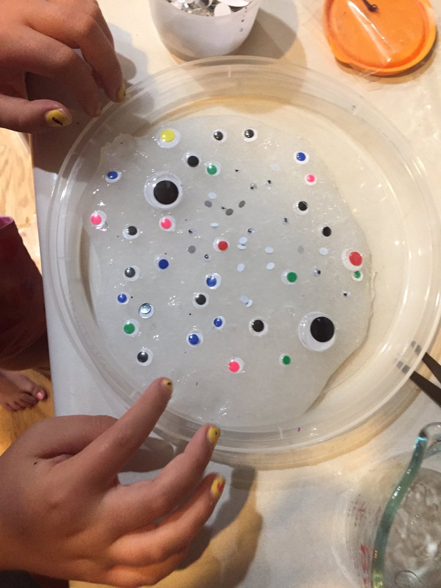 TheWerlinger4's tweet photo. Day 15 of #21daysofslime do you see @Brains_On what we see? MonsterEye Slime! https://t.co/aF8DX3CkHD