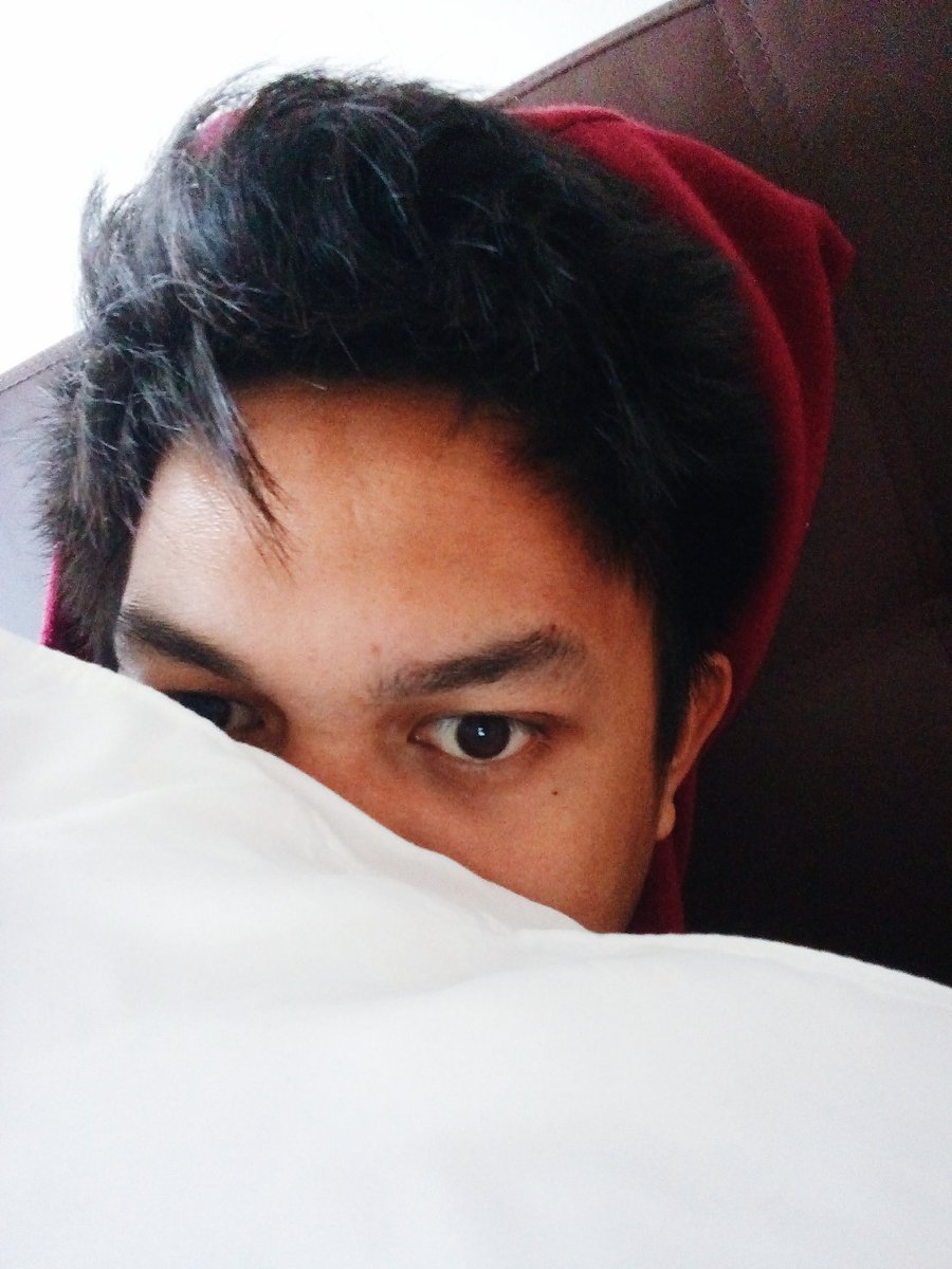 JRPoru's tweet photo. Goodmorningggg Tagaytay π
#Cold #MasMalamigPaSaGfMo
#WindResidences https://t.co/zURjMSxbby