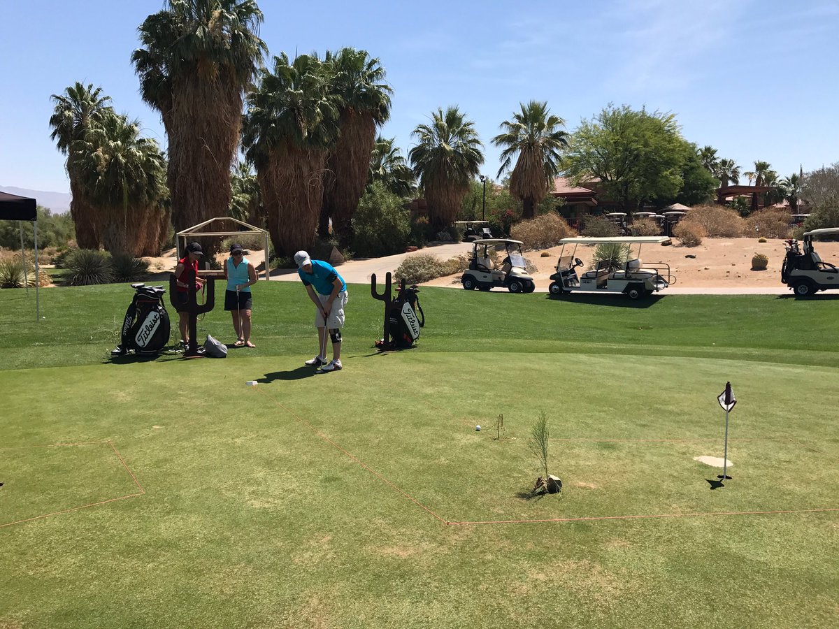 golfDWGR's tweet image. Working on your short game is fun with our desert themed 9 hole mini putt course #PDMonth #golfisgreat #golf