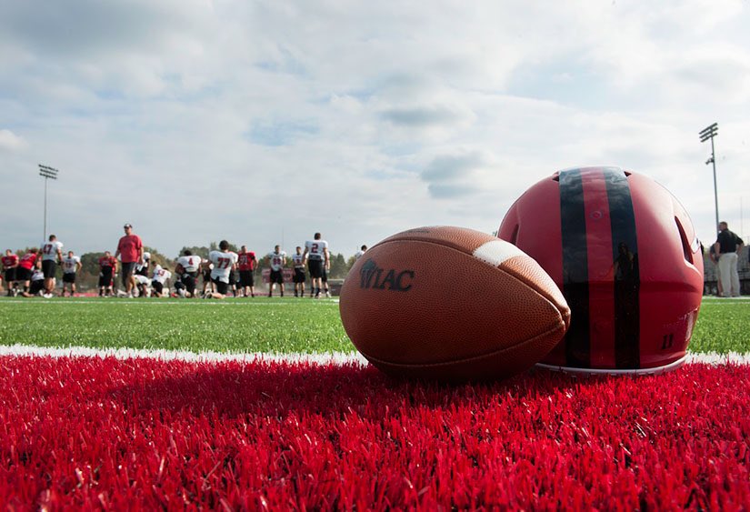 Bronson_Sanich's tweet photo. Very blessed to receive my second offer from UW River Falls during my visit today! 🔴⚫️⚪️ https://t.co/718szWf2A7