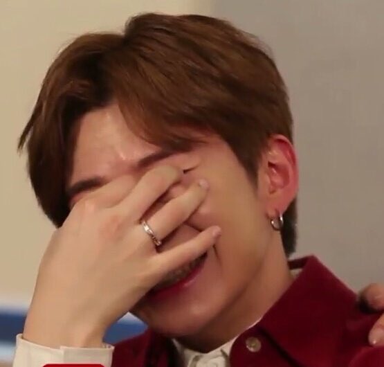 brendakilove's tweet photo. It's so much beauty for one person!I can't handle this anymore.Have 5 members left!Help!! Mx destroyed me 😭❤️ #IMDestroyedMe #SHINE_FOREVER https://t.co/JqcYgEA3Vr