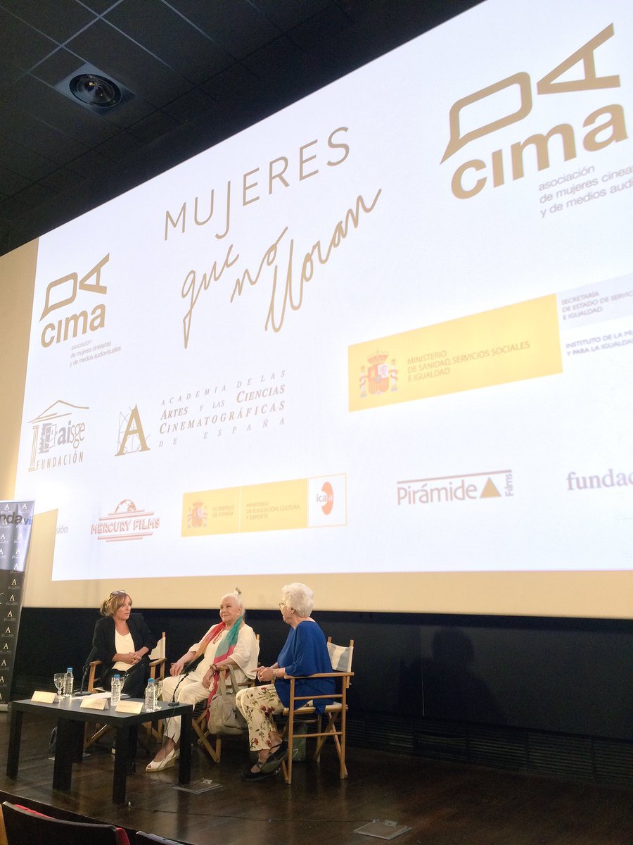#mujeresquenolloran #lolaherrera #josefinamolina <a href="/AnaLabordeta/">Ana Labordeta</a> <a href="/CIMAcineastas/">CIMA - Asociación de Mujeres Cineastas</a> <a href="/Inmujer/">@inst2021</a> <a href="/Academiadecine/">Academia de Cine</a> <a href="/aisge/">AISGE</a> ¡Fantástico!