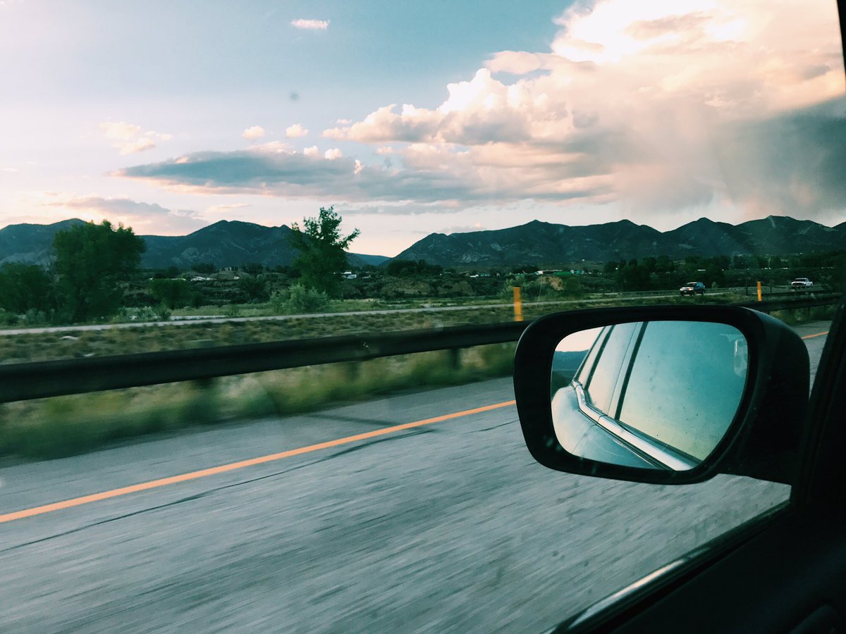 jess_highlander's tweet photo. Forever road trippin' 💕✨#roadTrip https://t.co/JYp3qRy0EZ