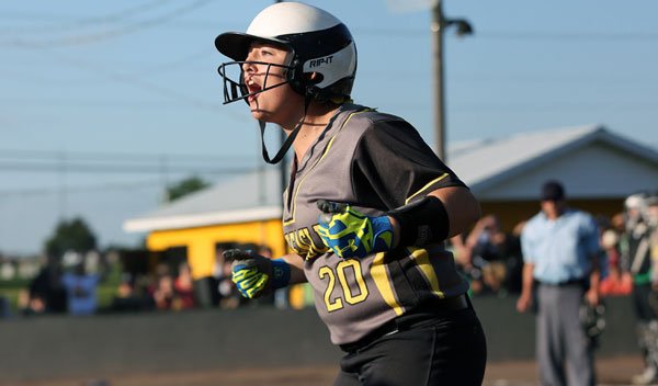 OzarksOzone's tweet photo. The 1 Awards nominees for Softball are: Hallie Henderson, Zoey Mullings Bridget Rippe &amp; Rachel Rook. VOTE HERE: https://t.co/BpozlnlO1j https://t.co/vsslMbYl5p