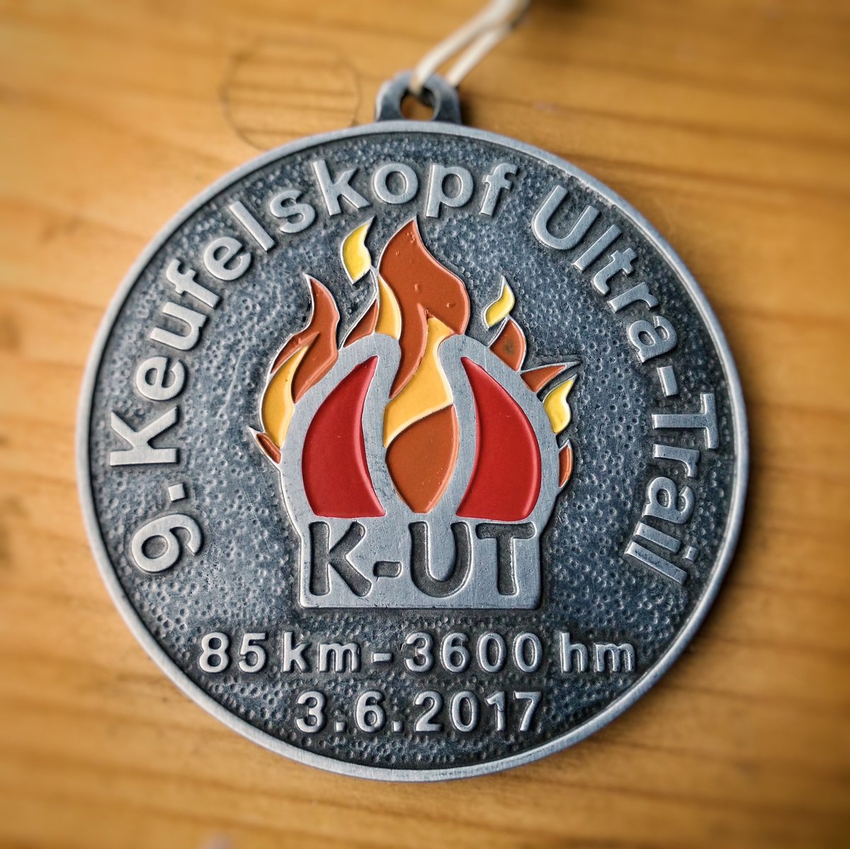 notkitchen's tweet photo. 126 trailers au départ et seulement 74 à l'arrivée. Bref j'ai fait une très belle balade samedi dernier #finisher #KUT2017 #ultratrail https://t.co/VeZvMwByqn