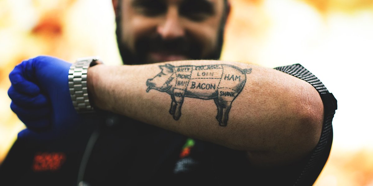 USFoods's tweet image. Encouraging individual #style can benefit business! Here are 4 tips to get started: ow.ly/uAn430bOfxq #HappyEmployees