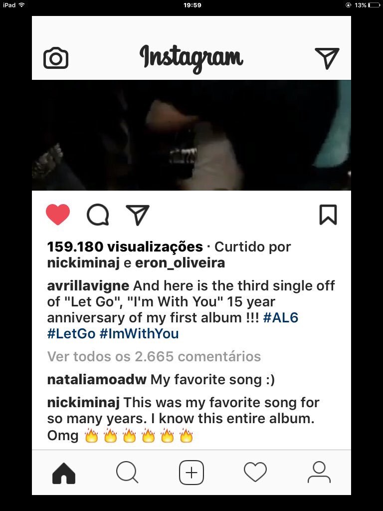 teaminajbrasil's tweet photo. Vocês querem Stock ? Nicki Minaj comentou a foto da Avril Lavigne dizendo que ama "I'm With You" e sabe todas as músicas do hinário Let Go https://t.co/zUd1J9CnFU