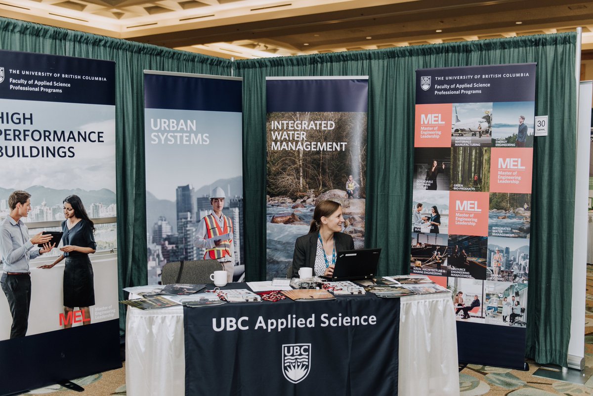csce2017's tweet photo. #Information booth #csce2017 #Vancouver #westin #bayshore https://t.co/W507tefWS3