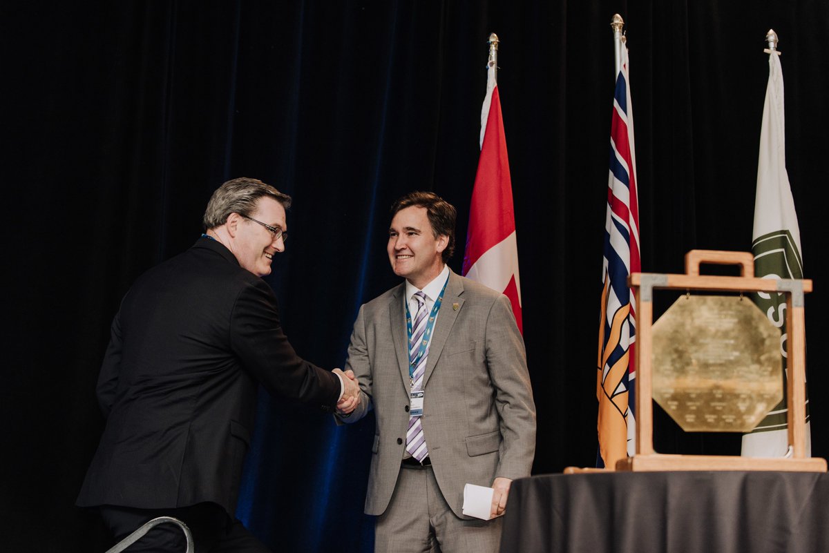 csce2017's tweet photo. #csce2017 #Susan #Jim #Vancouver https://t.co/aQ7yLIRWSD