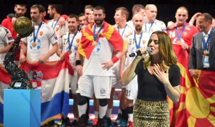 dszlezak's tweet photo. Congratulations #NextBestSuperstar @HCVardar @JoanCanellas. Well deserved @ehfcl #ehffinal4. Thanks for #VersionOfMe #WeAreTheChampions https://t.co/QrFXZaN1NI