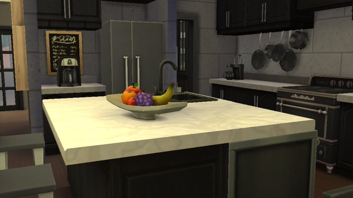 mrsb10_'s tweet image. @spring_sims Just completed your #springbuilds challenge! Left out upstairs laundry, oh well. Family Retreat on the gallery (MrsB10)