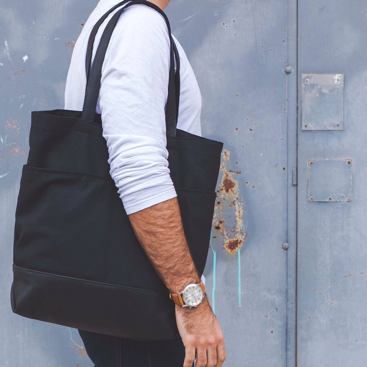 CustomCargoShop's tweet image. "I haven't been everywhere, but it's on my list." -Susan Strong #mondaymotivation