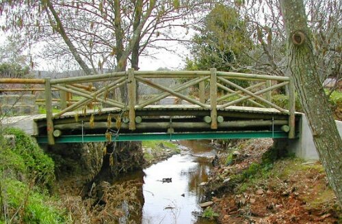 Uberarabic's tweet image. هذا هو أقصر جسر دولي في العالم يربط ما بين البرتغال وأسبانيا!