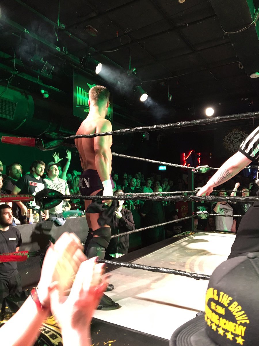 lukeyyy87's tweet photo. I think it's honestly safe two say that @Jordan_Devlin1 and @MooseNation69 fucking tore the house down last night. Still in awe #OSO3 https://t.co/t4U3BRkBuo